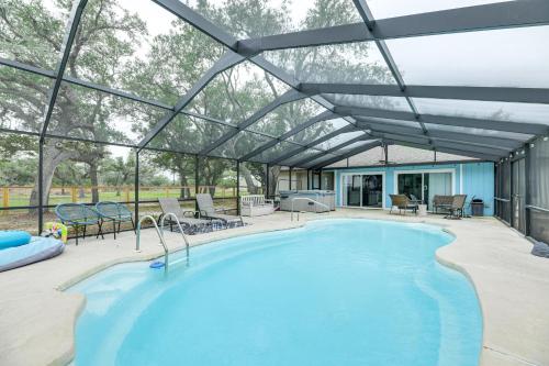 4 Mi to Beach Gem with Private Pool in Rockport
