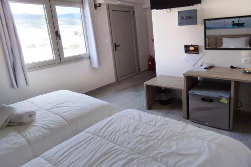Socrates Organic Village - Wild Olive Room Type - Standard Twin Room