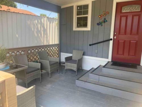 StockYards-BBobs-4mins! GrayLee House.4-Bedrooms in Fort Worth, USA