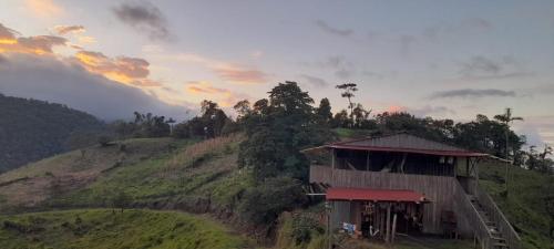 Finca Del Cielo