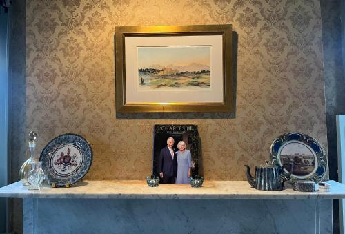 Antique1242 British Bed & Breakfast in Enfield