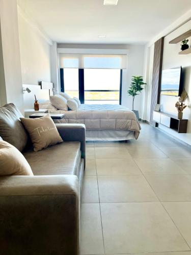 ManuFel Rentals