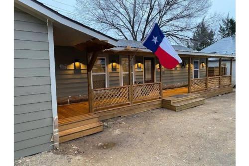 Stockyards-Walk 1 Block to StockYards-Cowboy Cabin