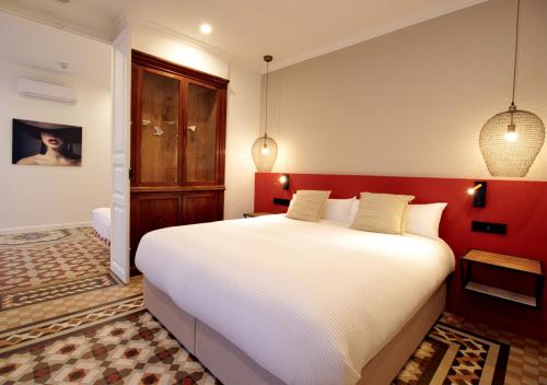 Superior Double Room image 4
