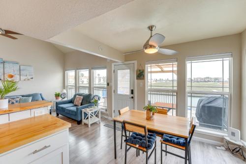 Waterfront Mustang Island Retreat with Dock! - image 11