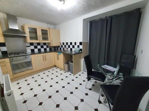 Double Bedroom WA Greater Manchester - Lees