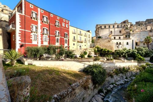 533887546 Itria Palace