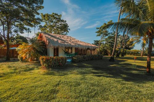 Bungalow with Sea View (2 Adults) image 8