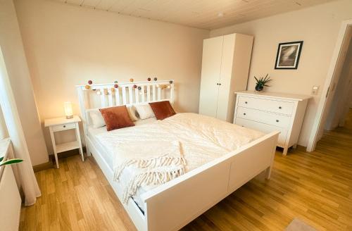 Gemütliche Ferienwohnung in der Eifel - nähe Mosel (Gemutliche Ferienwohnung in der Eifel - nahe Mosel) in Kinderbeuern
