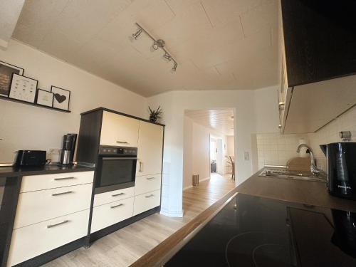 Køkken, Gemütliche Ferienwohnung in der Eifel - nähe Mosel (Gemutliche Ferienwohnung in der Eifel - nahe Mosel) in Kinderbeuern
