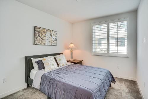 Convenient Anaheim Condo Walk to Angel Stadium