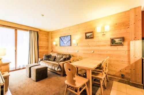 Résidence Les Chalets du Forum - maeva Home - Appartement 2 pièces 6 person 30 - Apartment - Courchevel