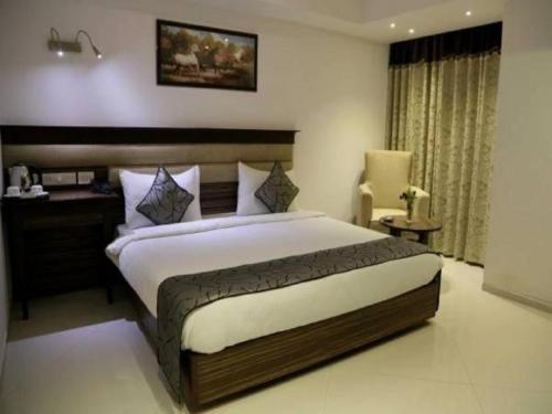 Hotel Grand TuCasa Near International Airport