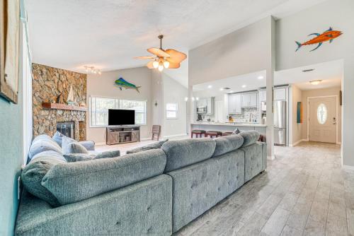 Private Dock Riverfront Homosassa Home! in โฮโมซัสซา (FL)