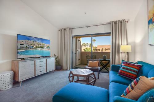 Convenient & Cozy Downtown - A Ryson Property in Palm Springs, USA