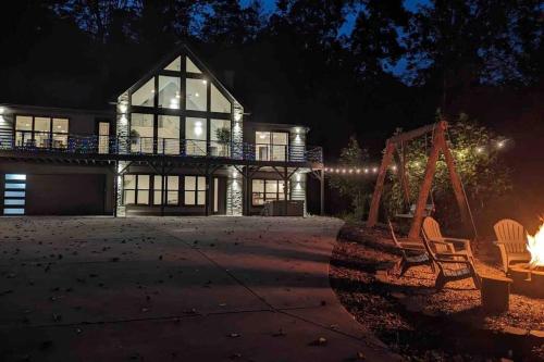Secluded Luxury Mountain Retreat House in Fletcher, Vereinigte Staaten von Amerika
