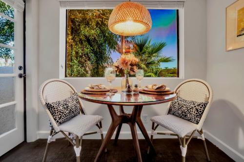 Downtown Pied-a-terre - A Ryson Property in Palm Springs, USA
