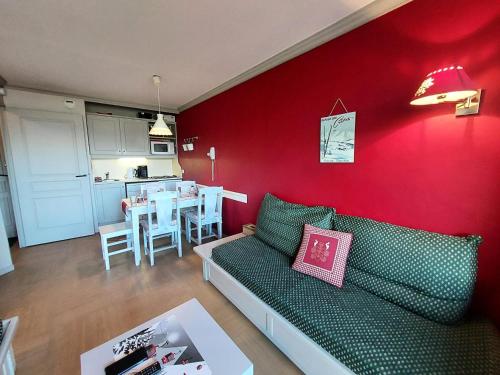 Résidence LE RAMI - Appartement RAMI 003 pour 5 Personnes 34 La Plagne - Les Coches