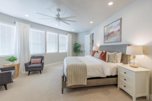 Red Mountain in อิวินส์