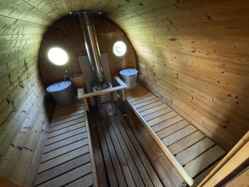 Seaside Retreat with Hot tub,Sauna, Pool & BBQ Seaside Retreat with Hot tub,Sauna, Pool & BBQ