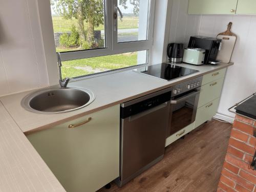 Seaside Retreat with Hot tub,Sauna, Pool & BBQ Seaside Retreat with Hot tub,Sauna, Pool & BBQ