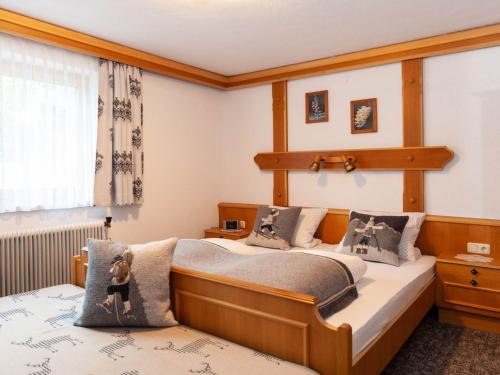 Apartment Aurora Top I by Interhome in Kappl
