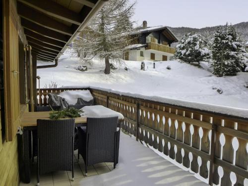 Chalet Chalet Larix by Interhome