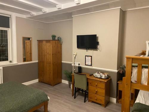 room detail thumbnail 0