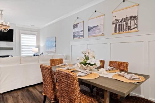 4BD Beach & Golf Retreat! Game Room, Beach Gear in Hilton Head Island Waterfront