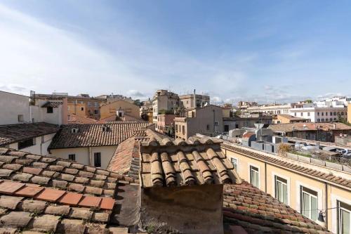 [15 min from Piazza Venezia] Skyline Sanctuary in Trastevere, Rzym (zdjęcie 2)