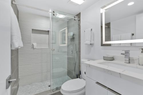 The Marble Palace - A Ryson Property in Palm Springs, USA