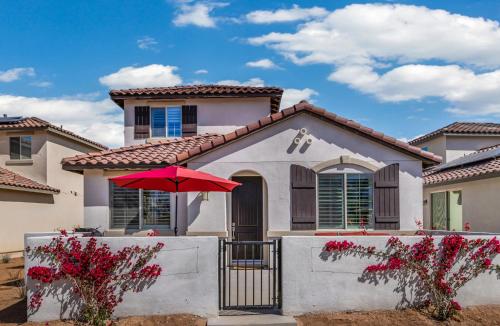 Desert Spirits of Whisper Rock - A Ryson Property in La Quinta, USA