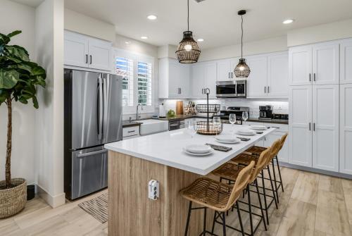 Desert Spirits of Whisper Rock - A Ryson Property in La Quinta, USA