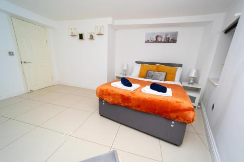 Spacious Flat with Patio & Parking in city centre, Reading (zdjęcie 4)