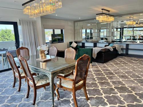 Sixty Six Boutique Apartments Room Type - Penthouse Apartment