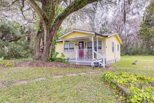 Quiet Retreat with Boat Parking, 2 Mi to Marina in Inglis, USA