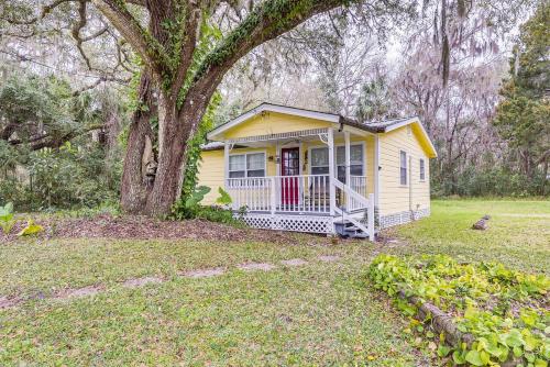 Quiet Retreat with Boat Parking, 2 Mi to Marina