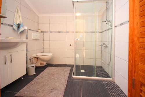 Paradise Town Villa Lucky - image 2