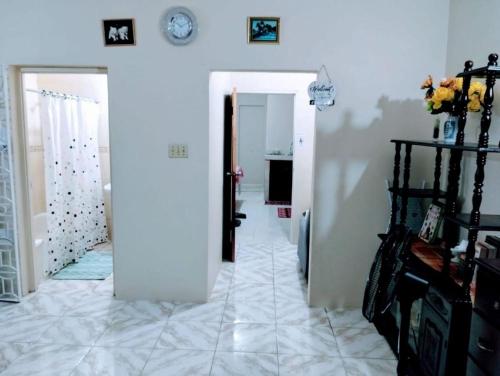 Baño, Diana's Portmore Retreat in Portmore