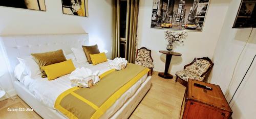 Piazza di Spagna Heart Of Rome Best LocatioN, Roma (foto 4)