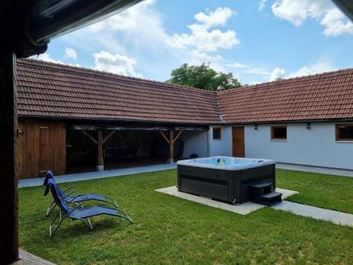 Holiday house with a parking space Catrnja, Karlovac - 22618