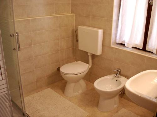 Two-Bedroom Apartment with Terrace image 6