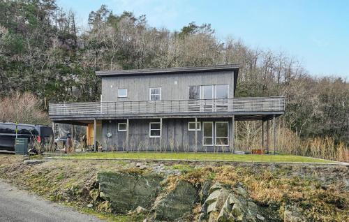 4 Bedroom Gorgeous Home In Lindesnes