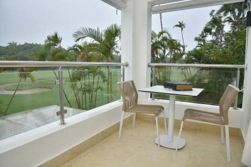 One-Bedroom Apartment image 10
