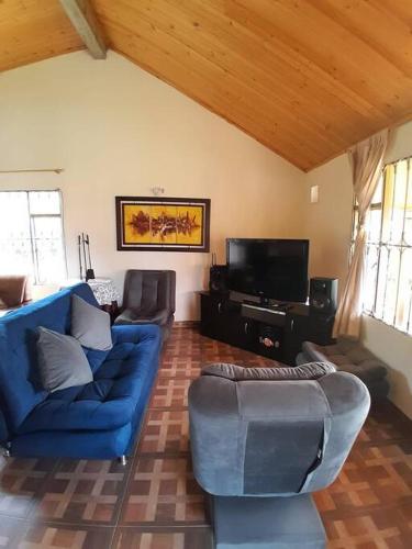 Közös társalgó / TV, Cabaña Villa Eugenia - Paipa (Cabana Villa Eugenia - Paipa) in Paipa