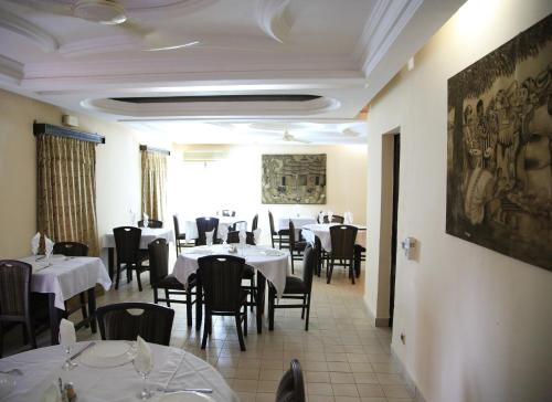 Restaurant, Le Baobab in Bamako