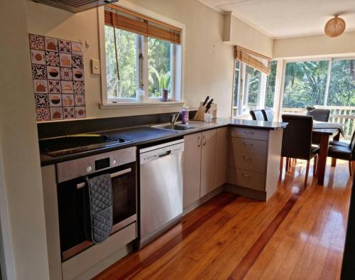 Papa's place in Frankleigh Park