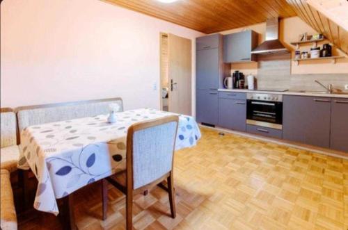 廚房, Ferienwohnung Erlwein in 埃戈爾斯海姆