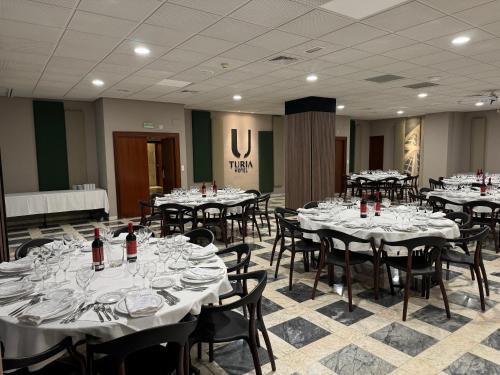 Hotel Turia - image 14