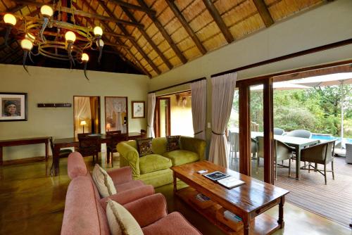 Motswiri Private Safari Lodge